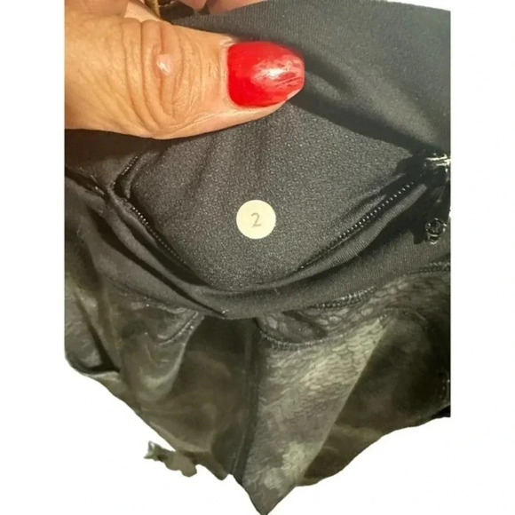 Lululemon Sequin Snake Slate Black Speed Tight II Full-On Luxtreme Leggings Sz 2 - Picture 4 of 7